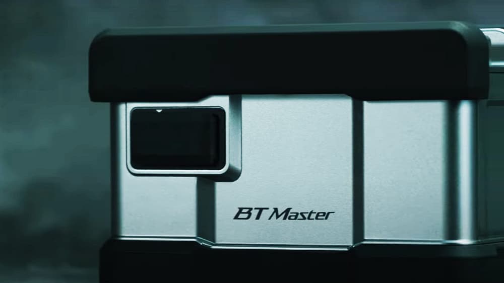 BTマスター11AH。電動リールのパワーをフルに発揮するための必須アイテムだ。