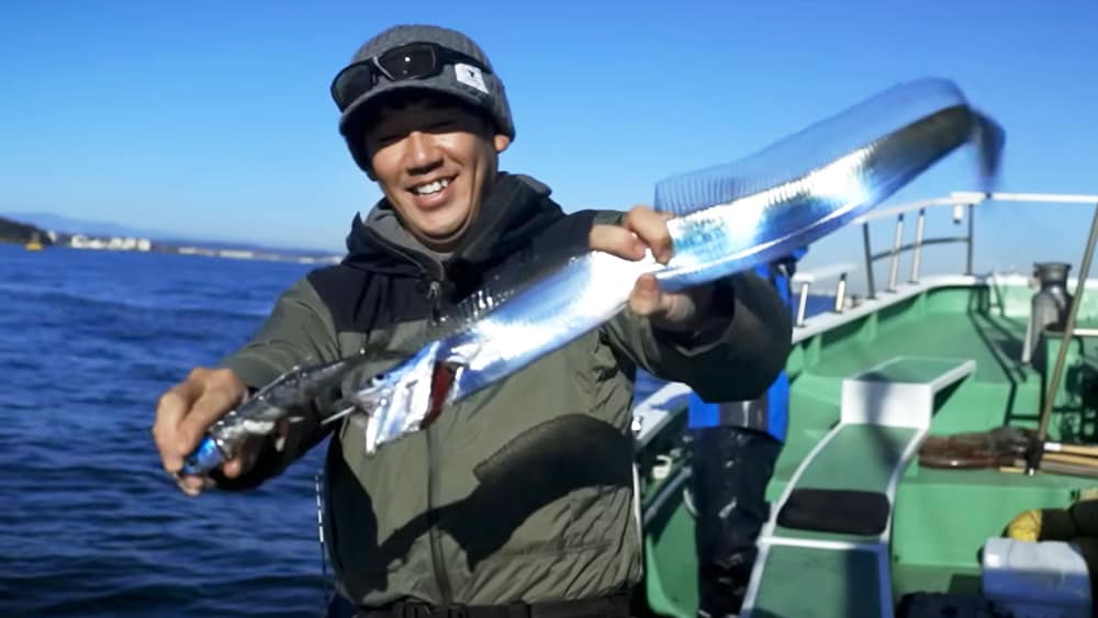 タチウオのサワリを感じ、追わせて乗せた。