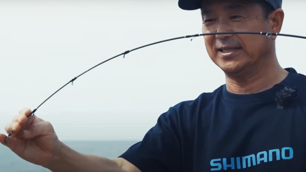 シマノ独自の冷間鍛造技術で作られたシングルフットのXガイドは、エッジがなく、軽量かつ高強度。 シマノ独自の冷間鍛造技術で作られたシングルフットのXガイドは、エッジがなく、軽量かつ高強度。