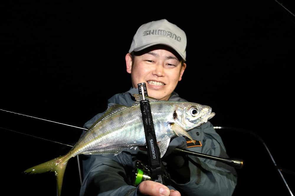 回転性能に優れ、巻き上げのパワーも向上しているので良型アジとのファイトも余裕でこなせるという 回転性能に優れ、巻き上げのパワーも向上しているので良型アジとのファイトも余裕でこなせるという