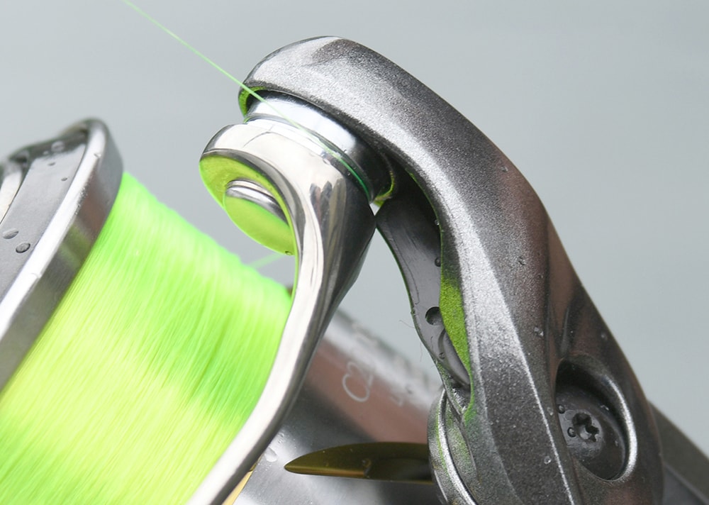 ラインローラーの直下にあるアンチツイストフィンがライントラブルを抑制してくれる ラインローラーの直下にあるアンチツイストフィンがライントラブルを抑制してくれる