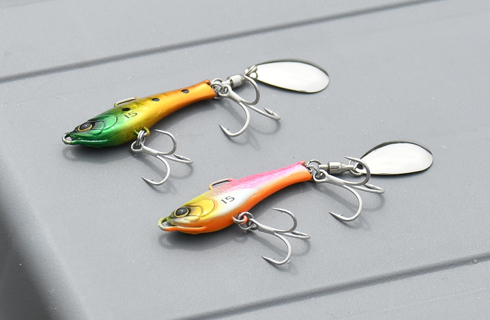 新保さんが実釣で使用したライズショットブレード。根魚や小型回遊魚狙いなど、ショアからのライトソルトゲームにおすすめのルアー 新保さんが実釣で使用したライズショットブレード。根魚や小型回遊魚狙いなど、ショアからのライトソルトゲームにおすすめのルアー