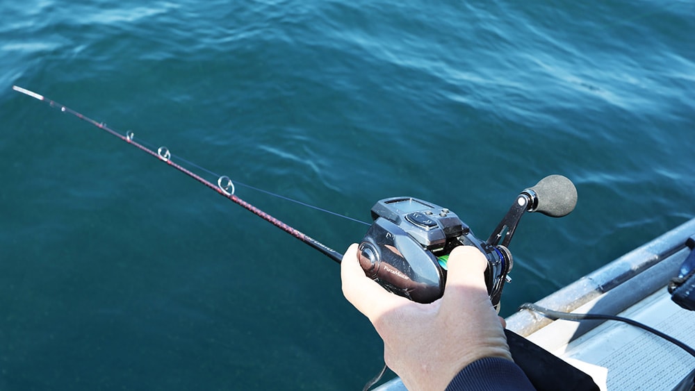 赤澤さんは、鯛ラバゲームにおいて、フォール時の沈下速度は速いほうが良いと言う。速さは、鯛ラバにおいてさまざまなことに繋がるのだ。