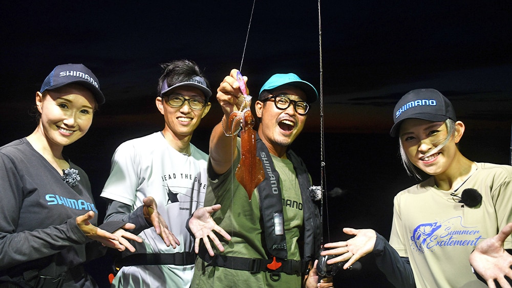 使用していたのは、スイスイスティック80フラッシュブースト。カラーはモテモテパープル。角井「僕が大好きなカラーですね」