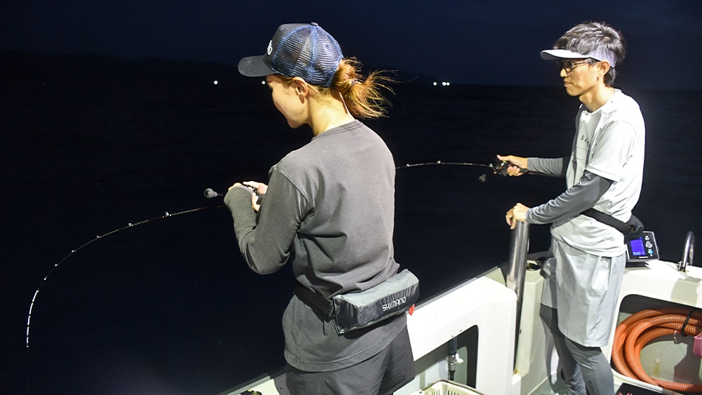 イカからの反応があれば、情報をメンバーと共有することで、メタルスッテはさらに楽しくなる。