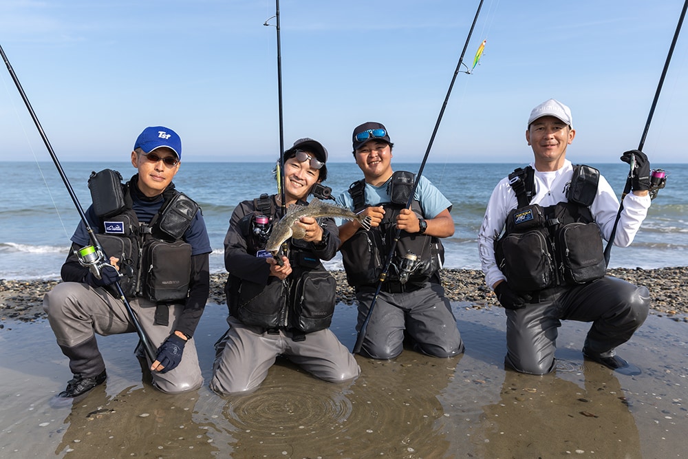 2日目の実釣は朝8:30でストップフィッシング。一度ホテルへ戻って朝食を取った後、大会本部に集合して運命の結果発表を迎えます。