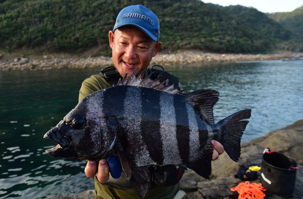 「投げ釣りでこのサイズを釣り上げることができました。船長、釣友に感謝ですね！」