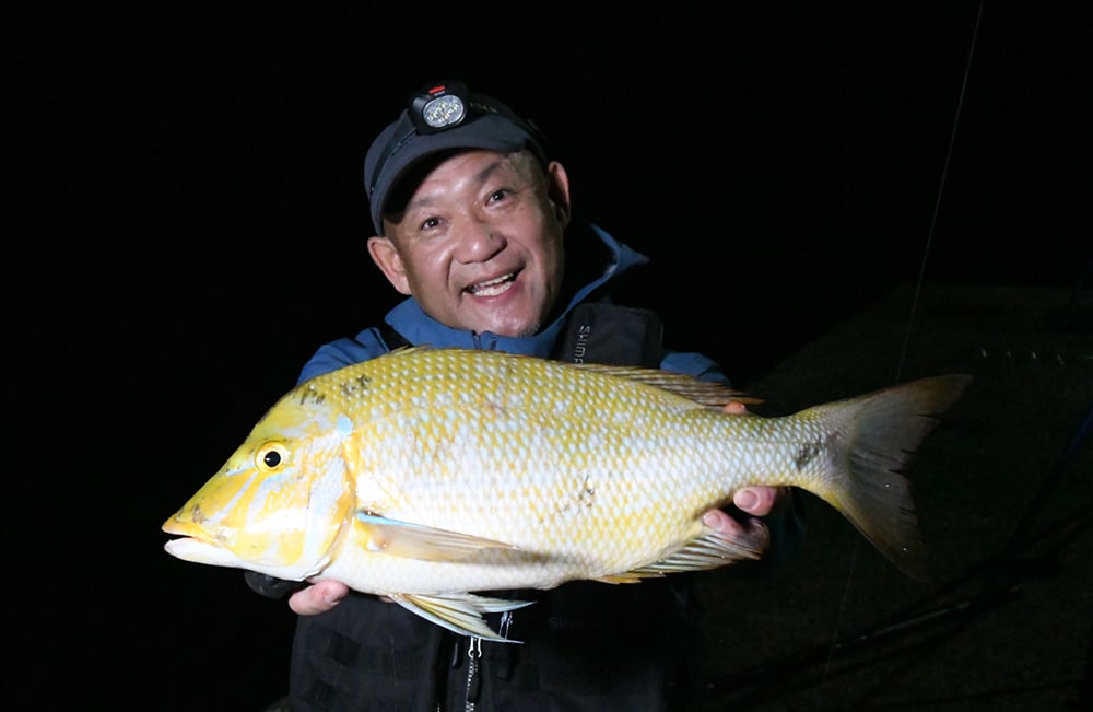 最後の最後にサイズアップ！　60㎝超のタマンを釣り上げた