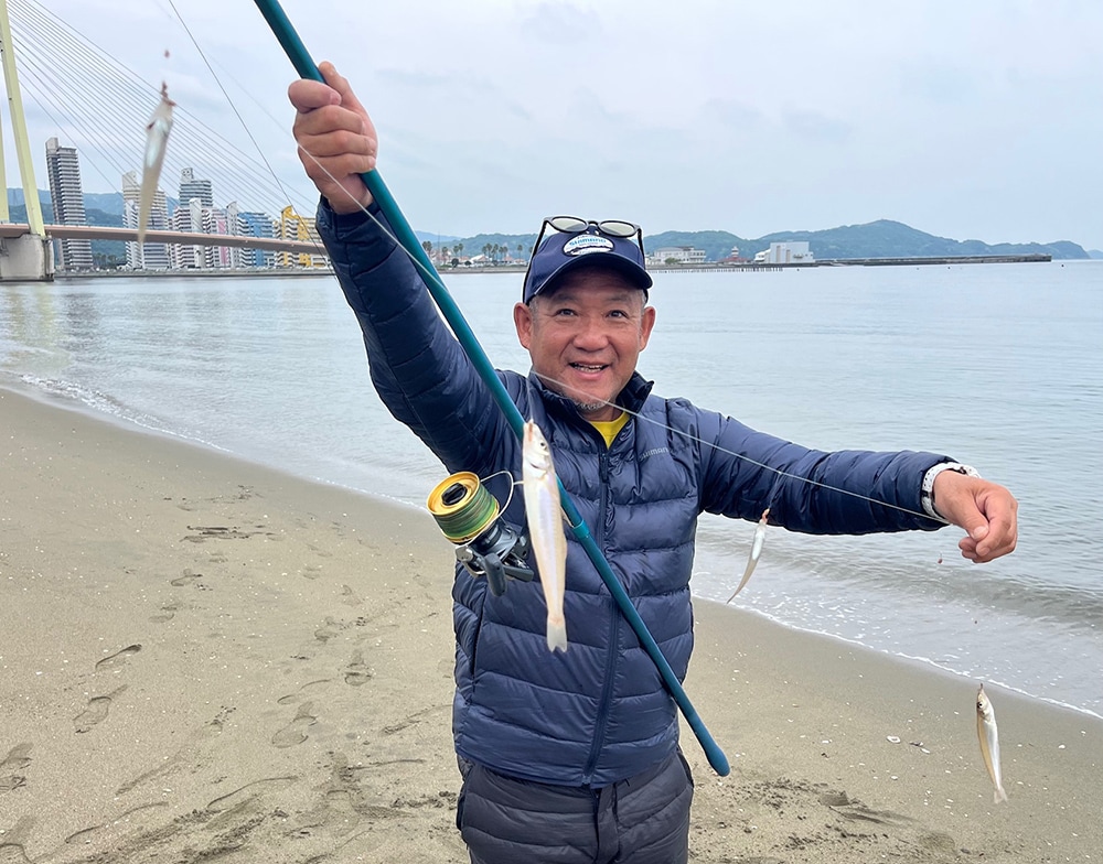 ここで仕掛けを回収してみると、20センチオーバーを含む4連。 ここで仕掛けを回収してみると、20センチオーバーを含む4連。