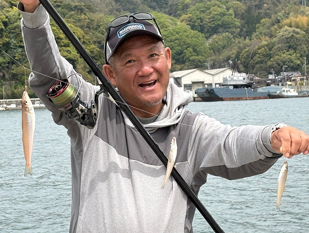 この頃から、上げの潮がじわっと左に流れ始めました。