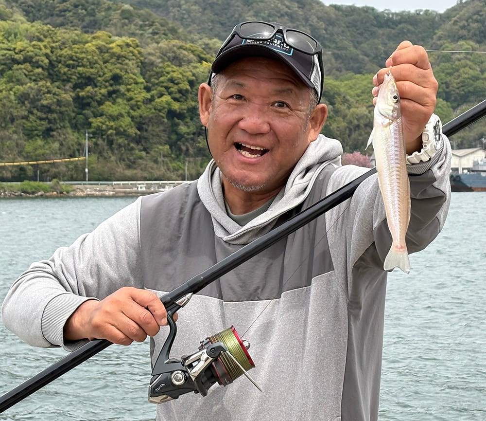 その後も毎投釣れて来ますが、左への流速が最強になった直後、全くアタリが無くなってしまいました。