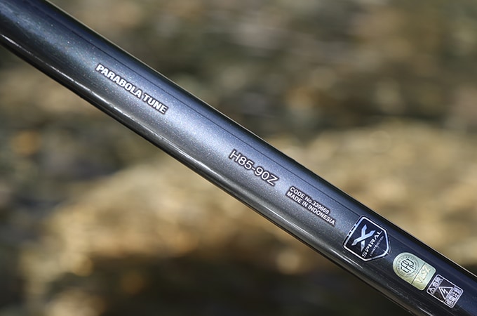 川幅のある王滝川の本流では『スーパーゲームベイシスH85-90Z』を使った。ラインナップ中で最も長いアイテムである。