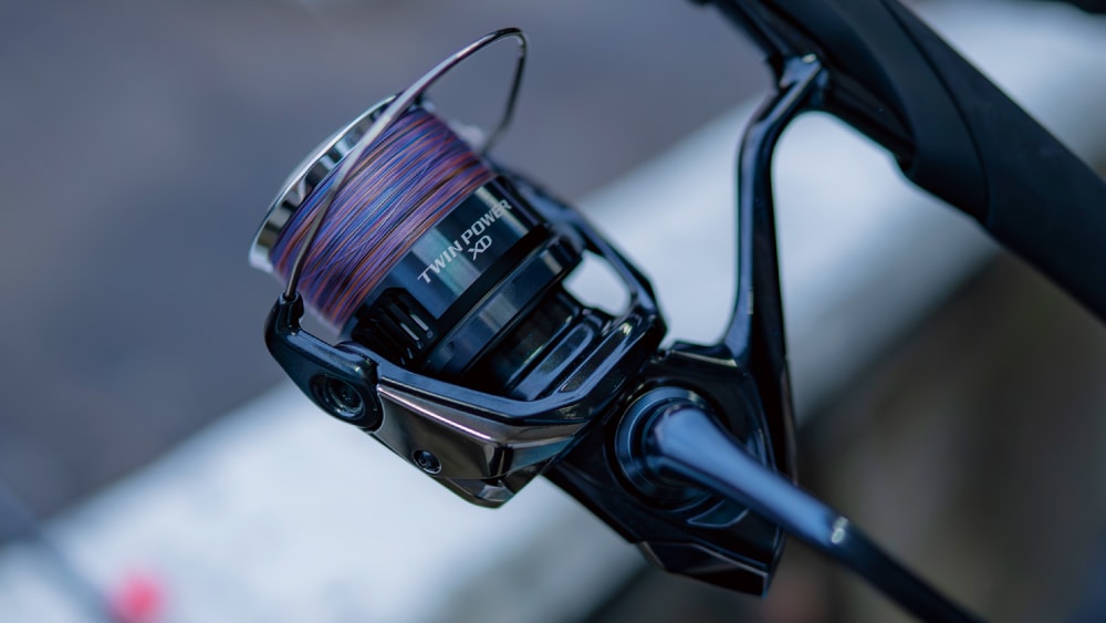 ツインパワーXD C3000HG。今回はシャクリ間の素早い巻き上げを優先してHGをチョイス ツインパワーXD C3000HG。今回はシャクリ間の素早い巻き上げを優先してHGをチョイス