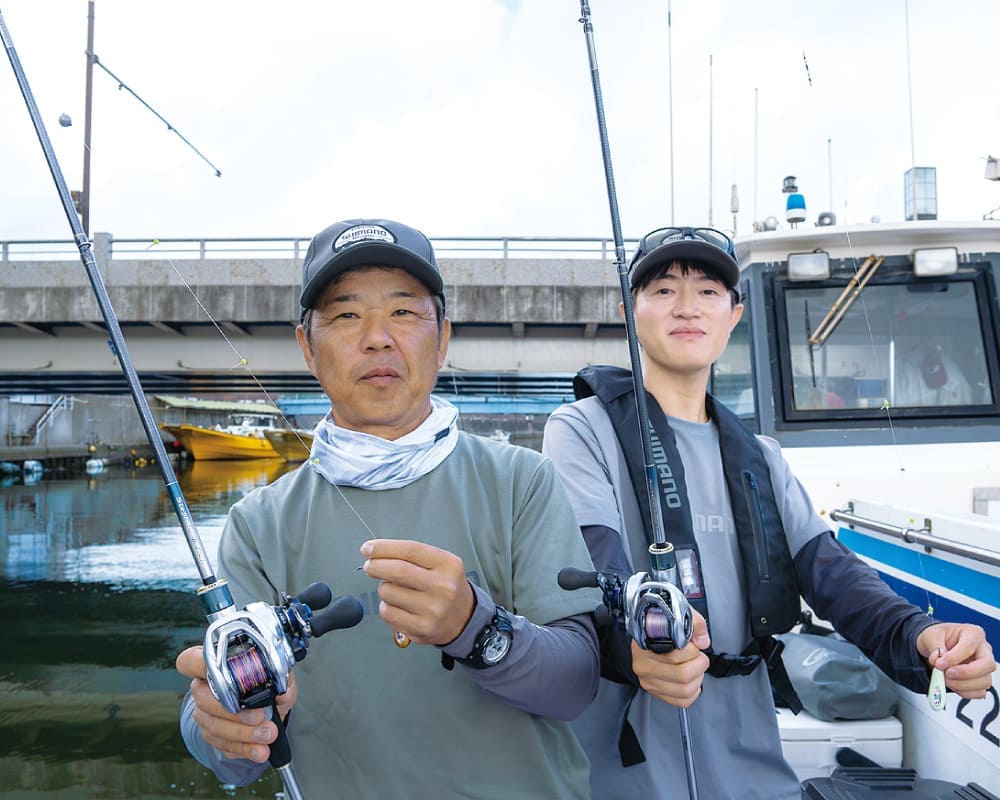 スナイパー釣法の名手・鈴木孝（左）と佐々木健仁（右）