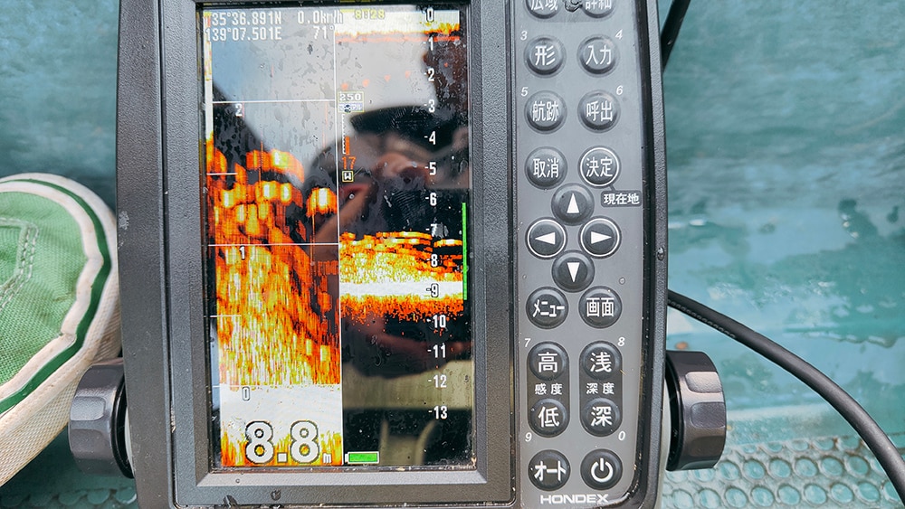 誘いと誘いの間になるべくポーズを入れないよう工夫をすると、ハスの割合は減りました。