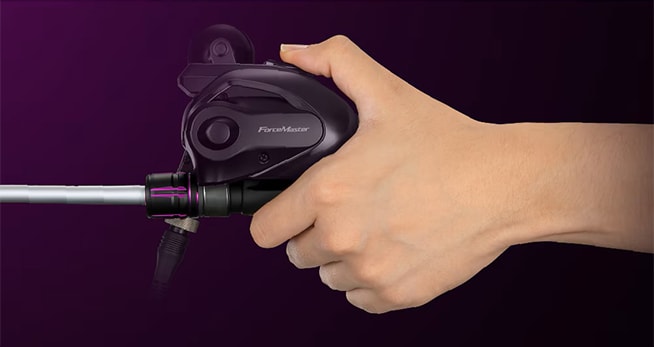 ③ The “Dual Gun Grip” offers exceptional stability, making it suitable for use in either the left or right hand.
